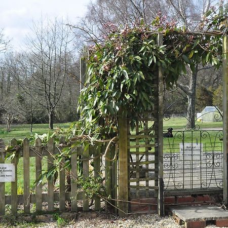 Little Tidebrook Farm Bed & Breakfast Wadhurst Екстериор снимка